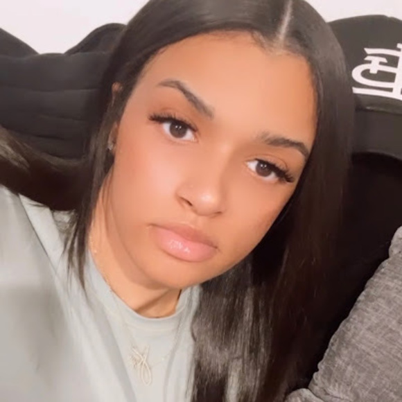 Meet your Posher, Azar - Picture 1 of 1